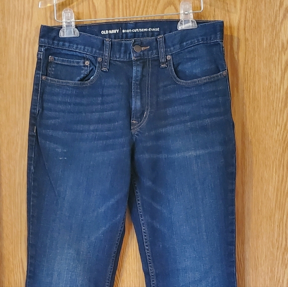 Old Navy bootcut jeans - Picture 3 of 10